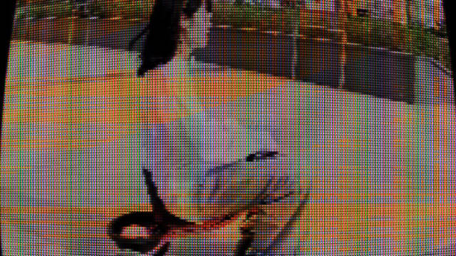 「中 二 滑 手 的...